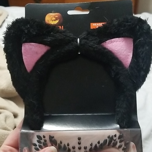 Cat ears headband with face gems - Picture 2 of 3